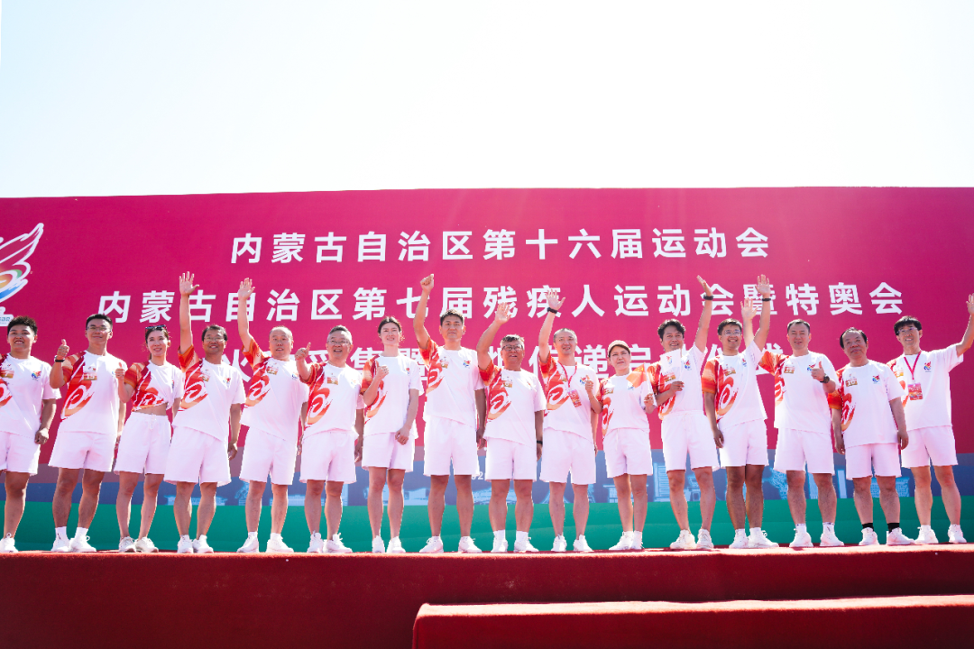 手握稀土圣火，赓续双重薪火——我的十六运火炬传递记